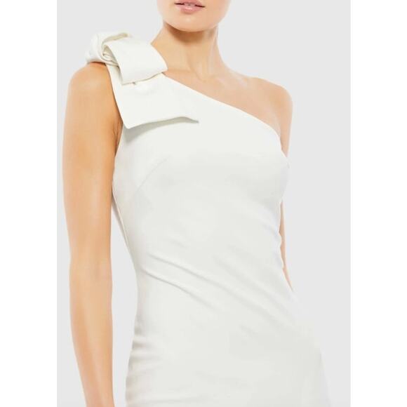 MAC DUGGAL Dress Size 6 Evening Gown Bow White One Shoulder NEW Side Slit - Picture 7 of 7
